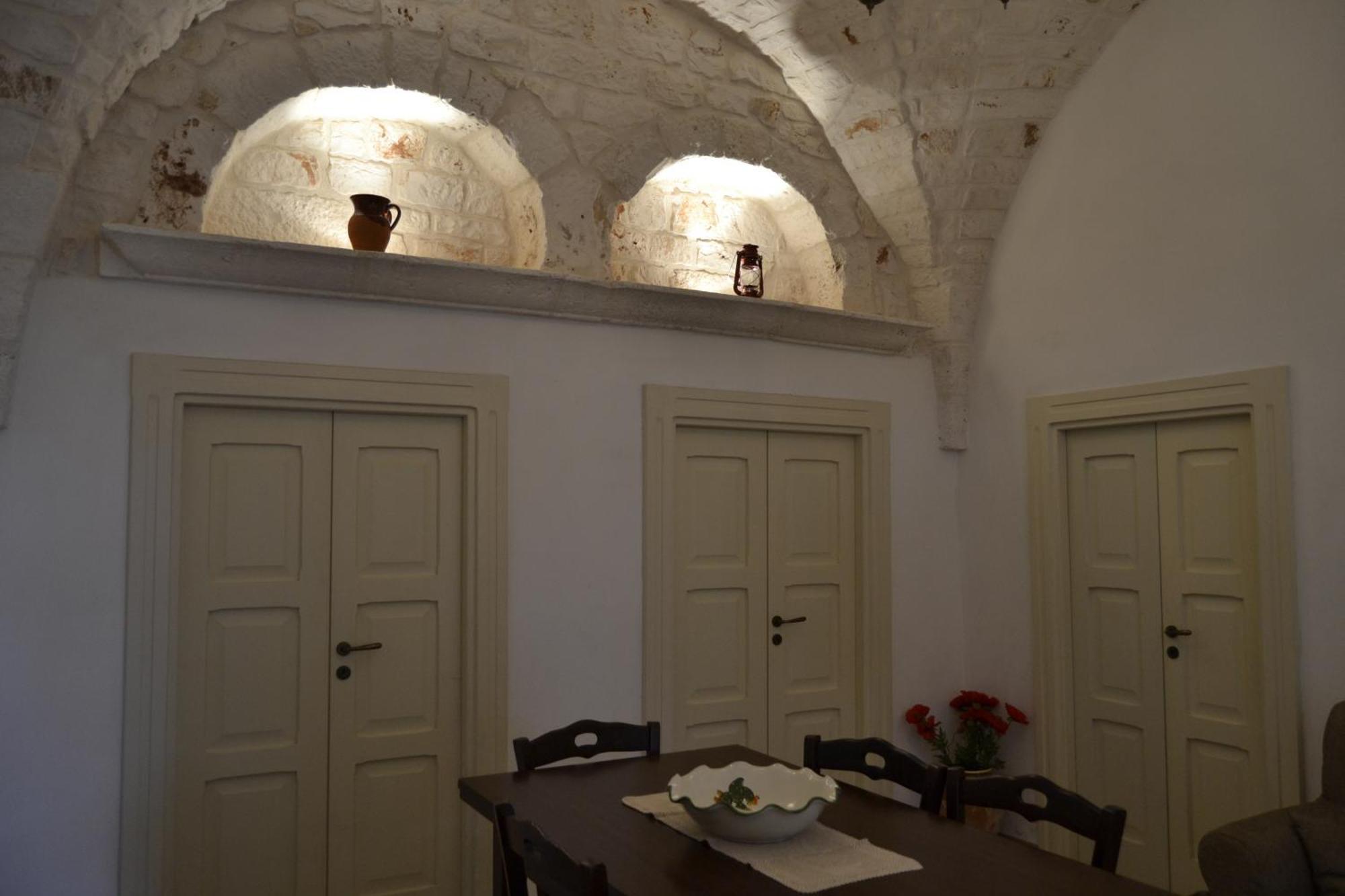Trullo Amico Cisternino Exterior foto